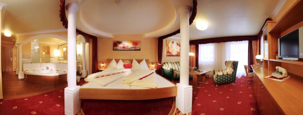 Hotel Winzer Wellness & Kuscheln Санкт Георген им Атергау Екстериор снимка