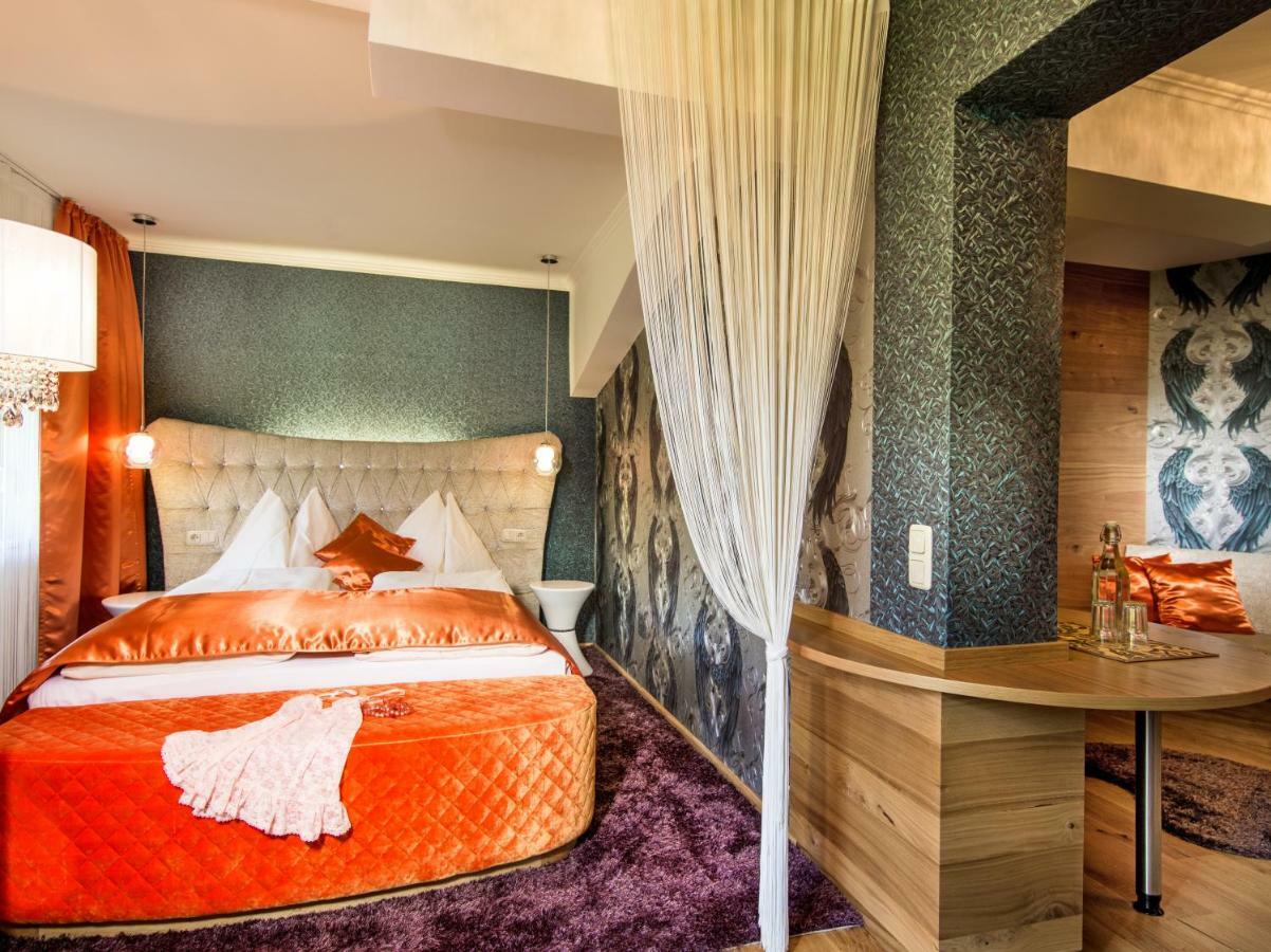 Hotel Winzer Wellness & Kuscheln Санкт Георген им Атергау Екстериор снимка