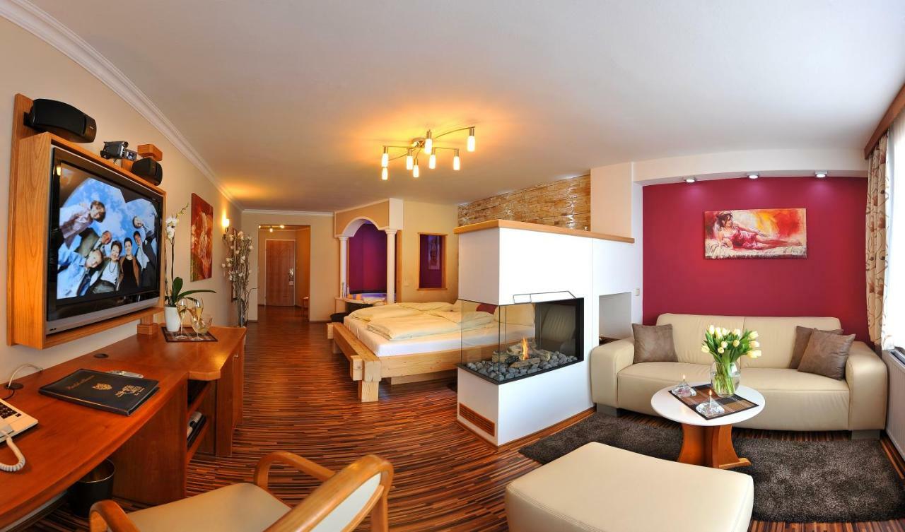 Hotel Winzer Wellness & Kuscheln Санкт Георген им Атергау Екстериор снимка
