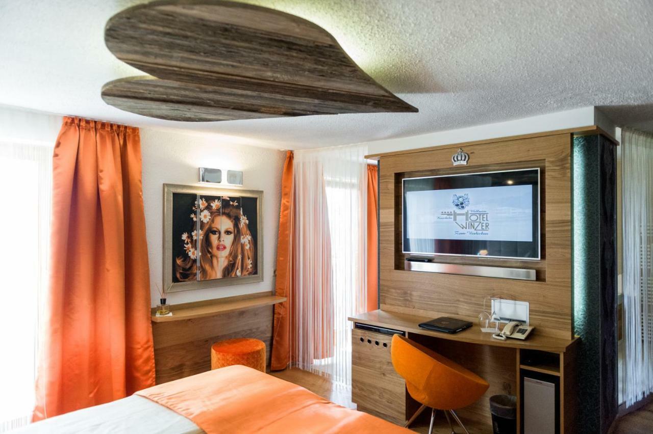 Hotel Winzer Wellness & Kuscheln Санкт Георген им Атергау Екстериор снимка