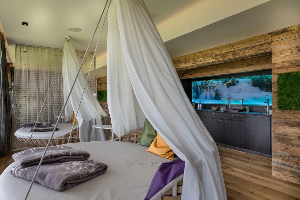 Hotel Winzer Wellness & Kuscheln Санкт Георген им Атергау Екстериор снимка